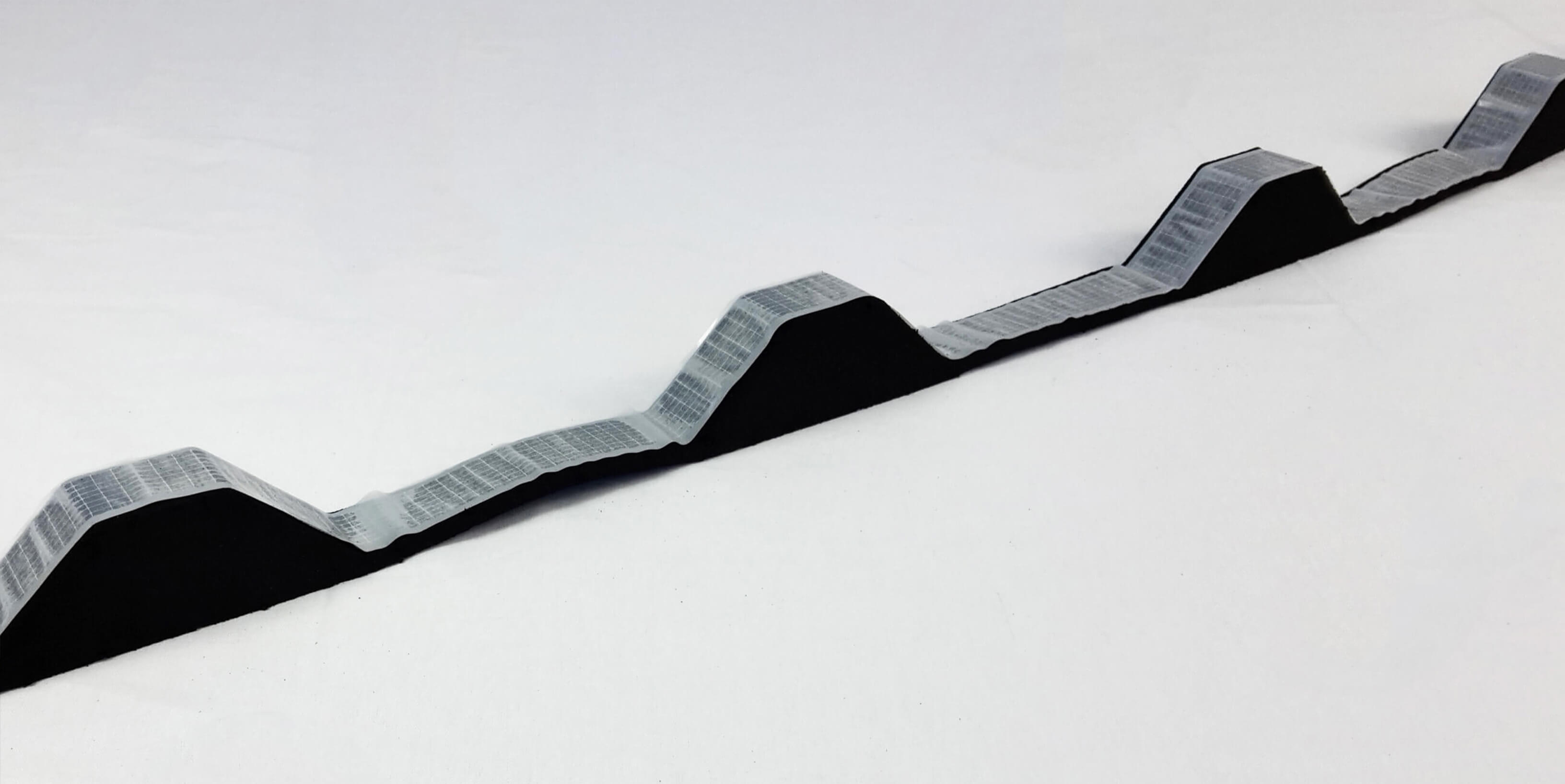 Profilfüller EPDM klein für Trapez- und Wellbleche von SIEGMETALL